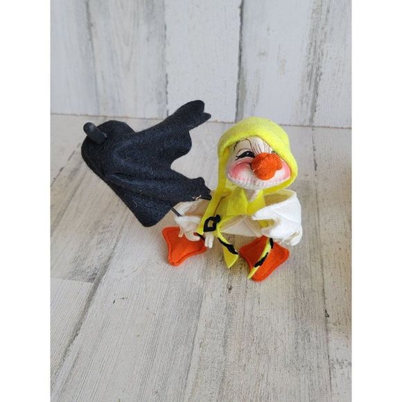 Annalee raincoat duck umbrella 1992 Mobility doll bird - Picture 1 of 11